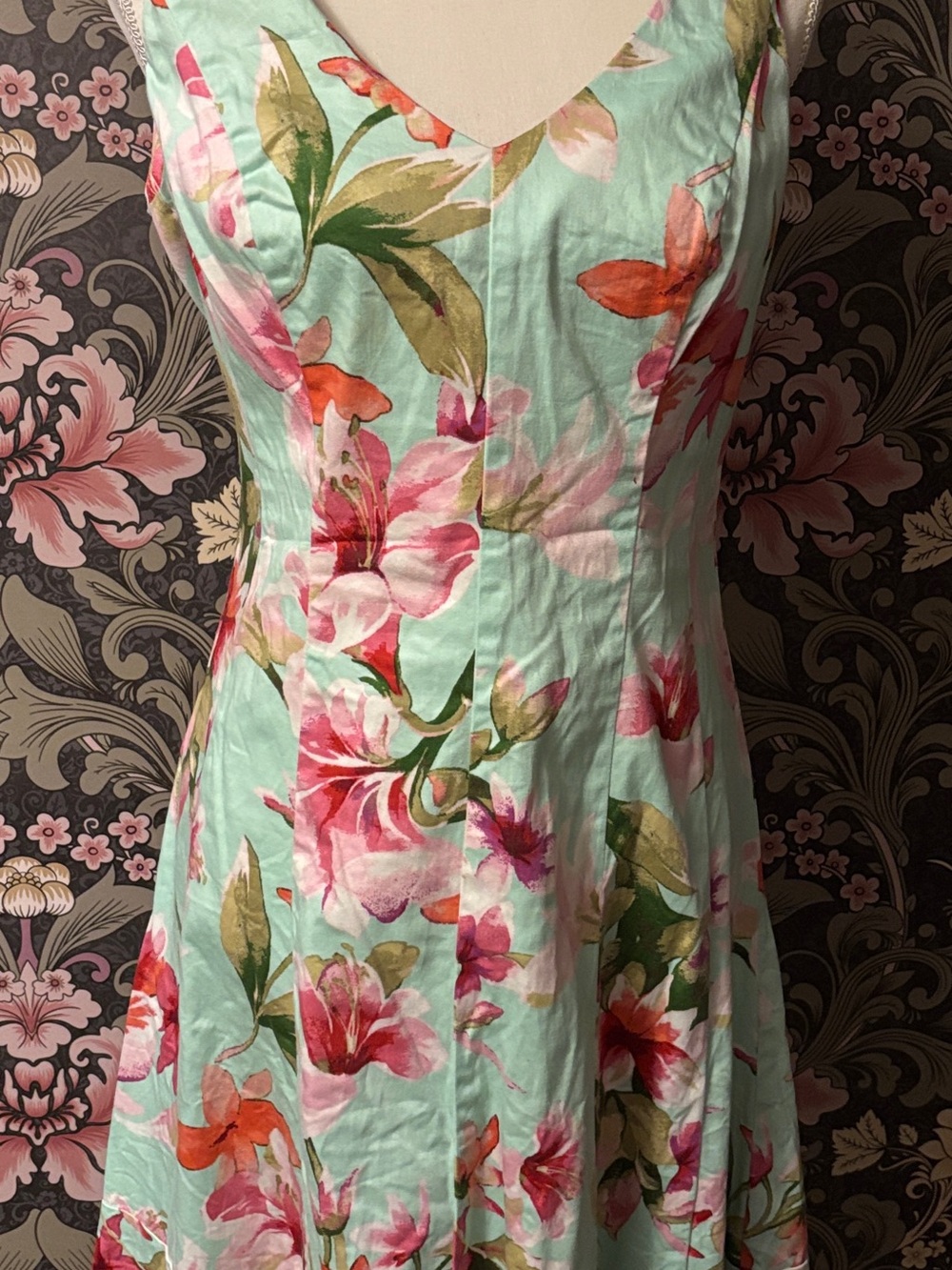 Chaps aquamarine/hibiscus dress, size 10